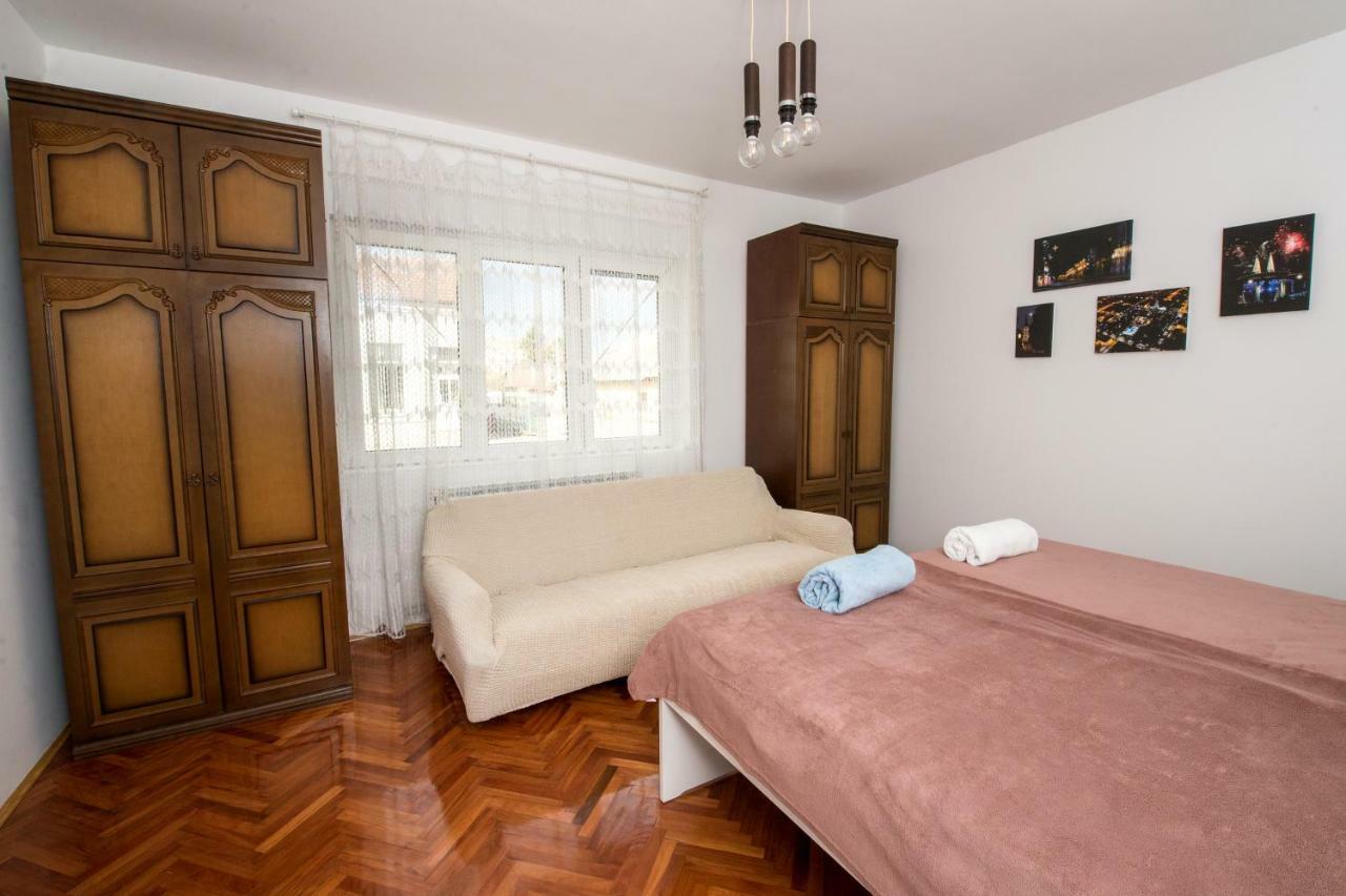 Apartamento House Of Tea Bjelovar Exterior foto